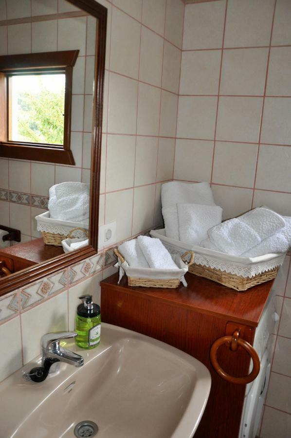 Bella Doramas Casas Rurales Panchita & Millo Moya  Екстер'єр фото